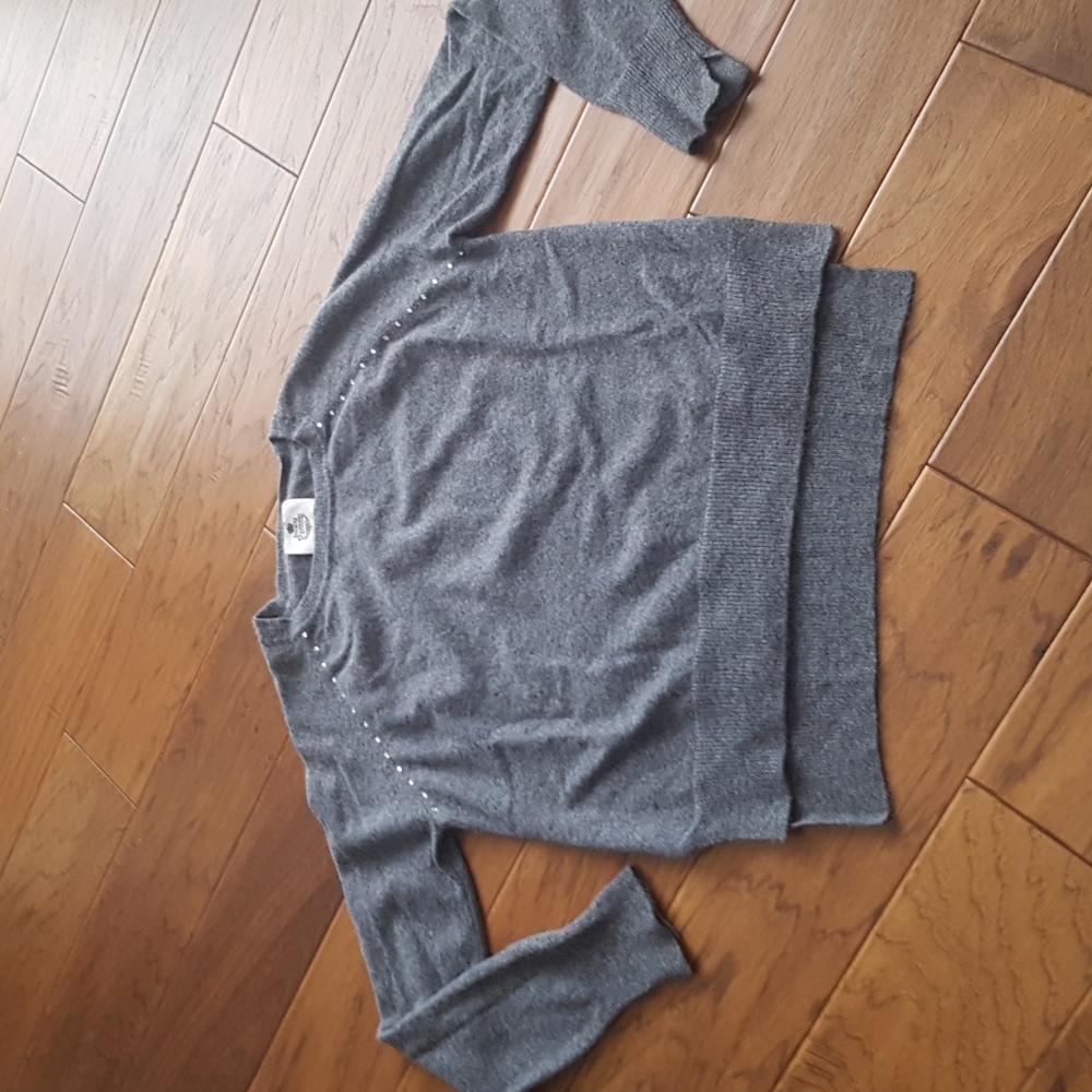 Frenchy Yummy Gray Giltzy Asymmetrical Cashmere Sweater Size M